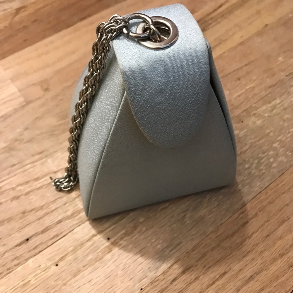 Dyeable purse